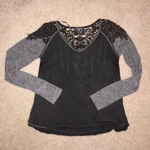 Miss Me long sleeve top